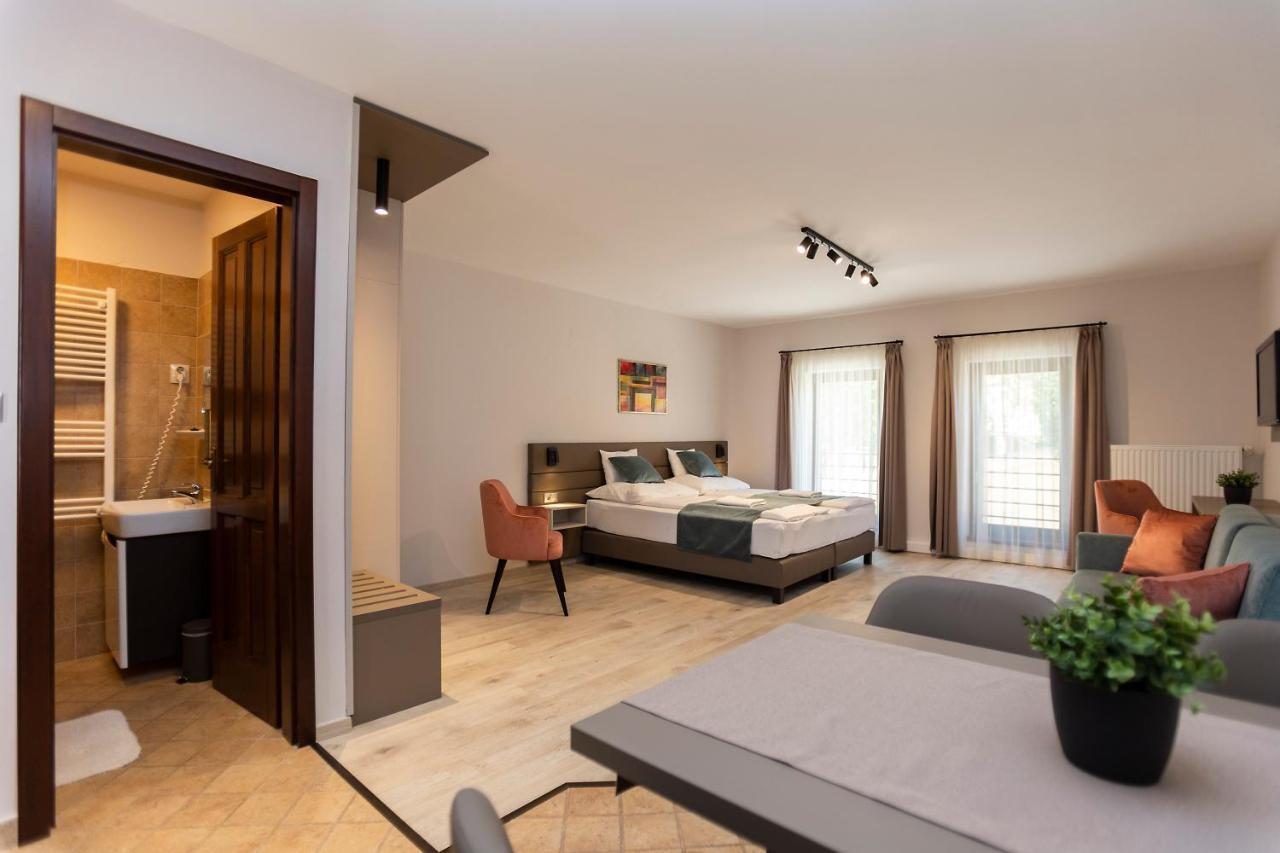 Vegvar Spa Apartman غيولا المظهر الخارجي الصورة